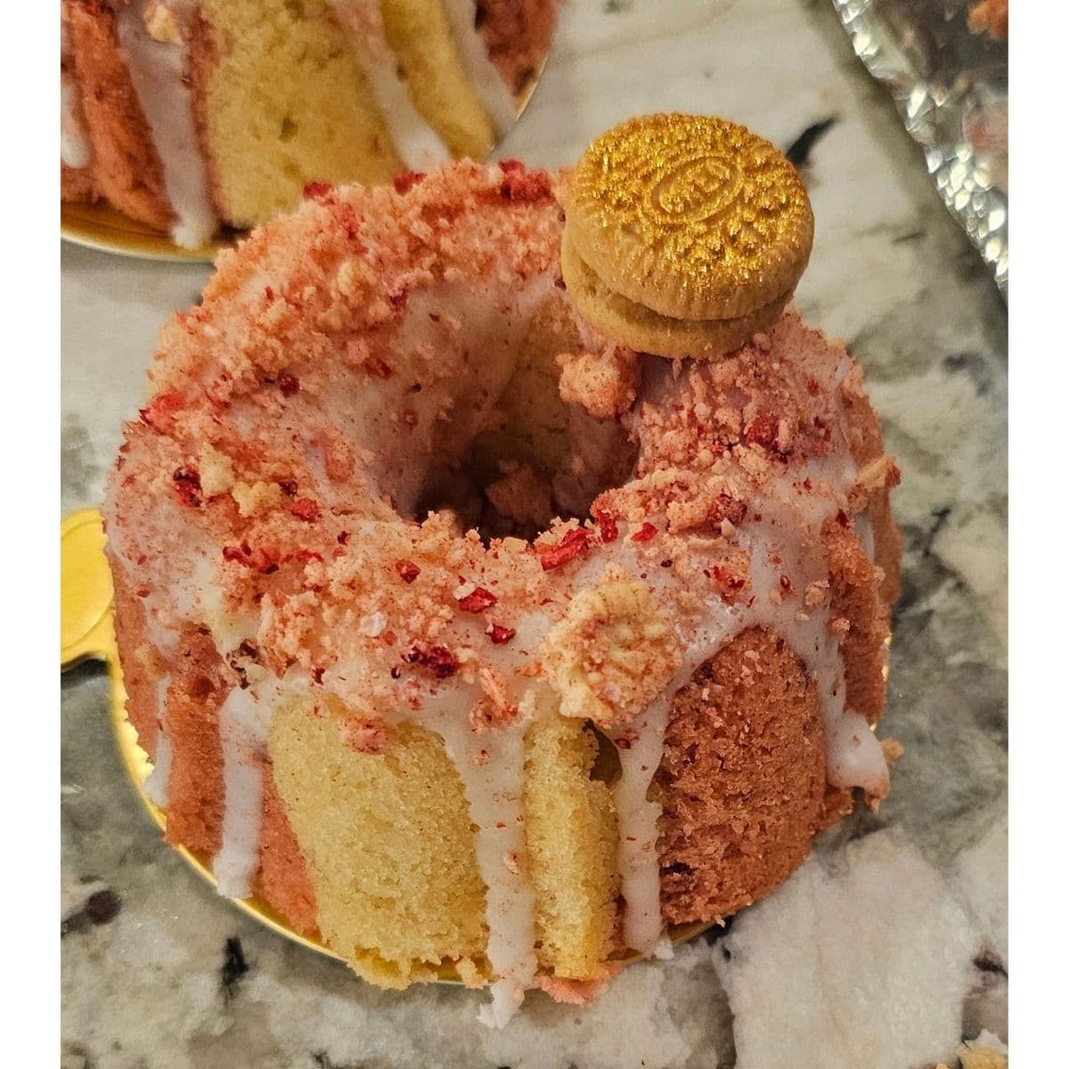 Strawberry Crunch Pound