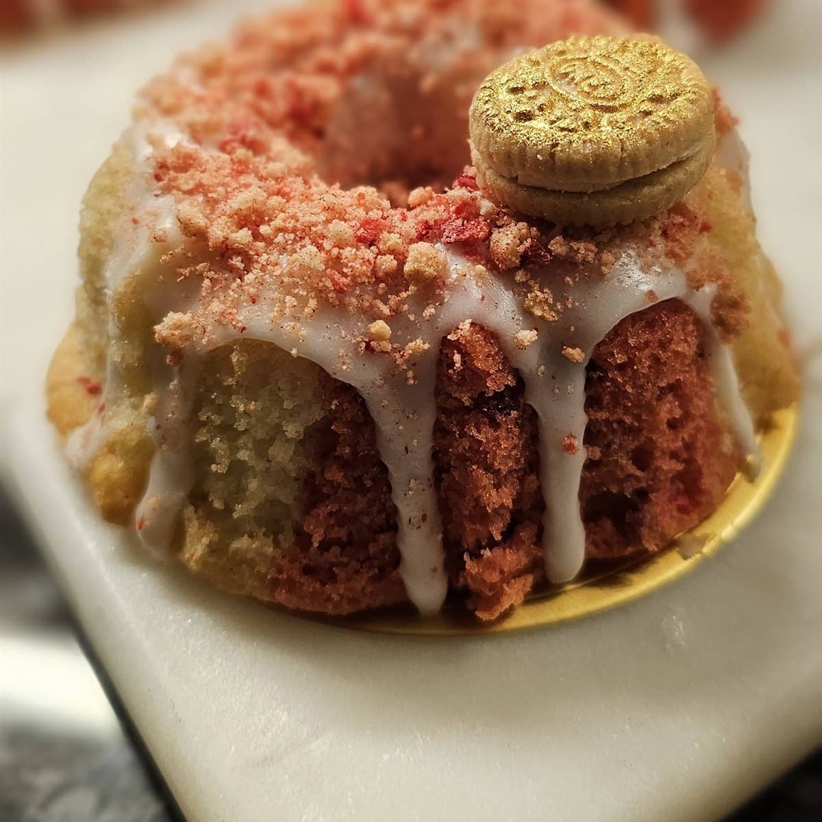 Strawberry Crunch Bundt Cake